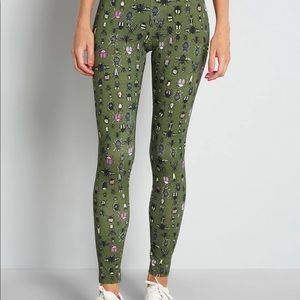 Modcloth Green Beetle Bug Print Leggings 🐛 🐜 🕷